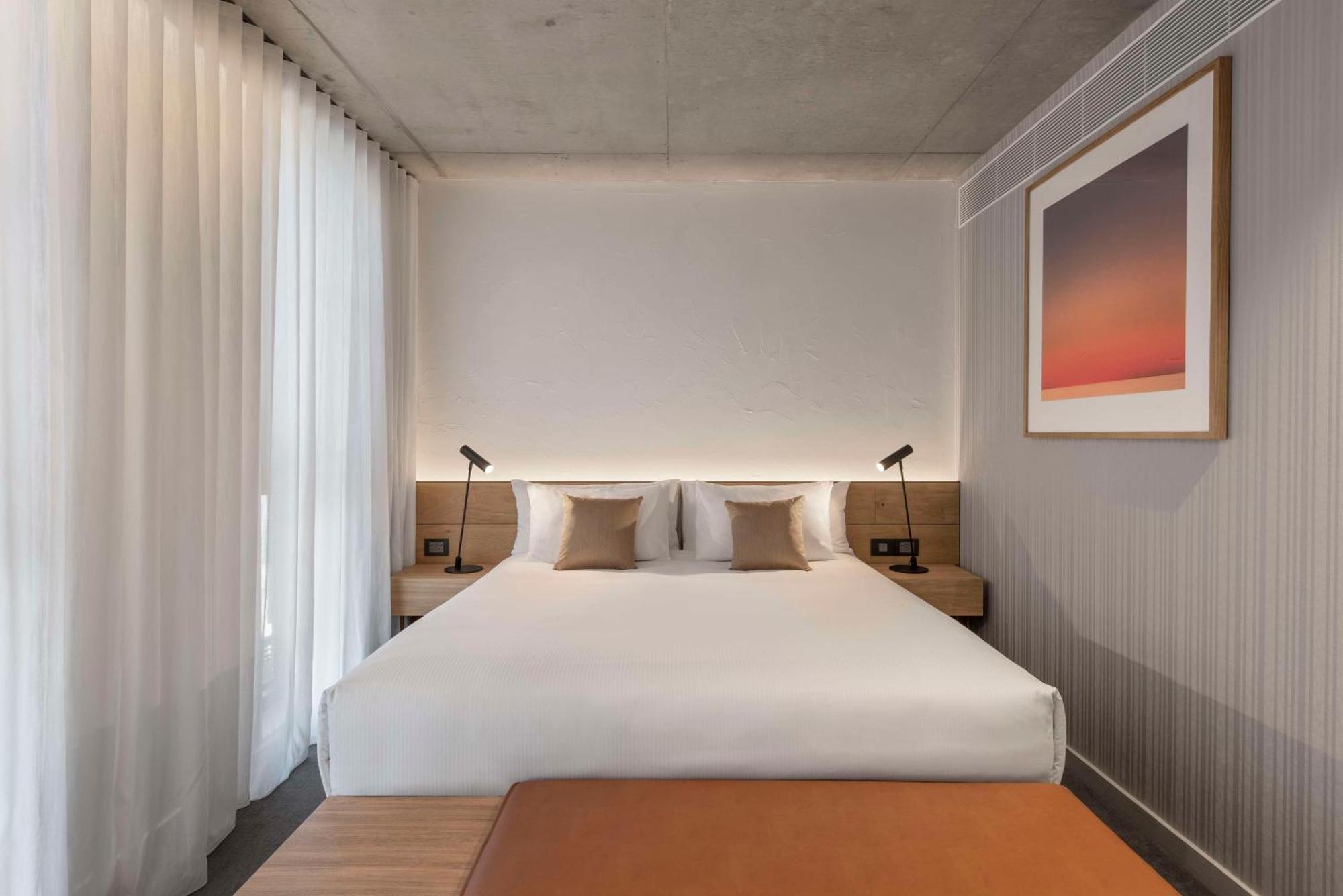 Vibe Hotel Adelaide Exterior photo